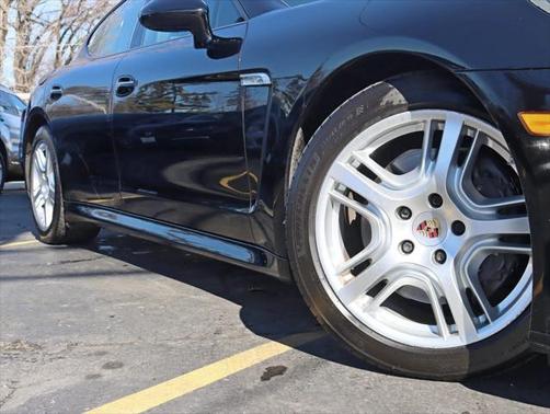 2013 Porsche Panamera 4