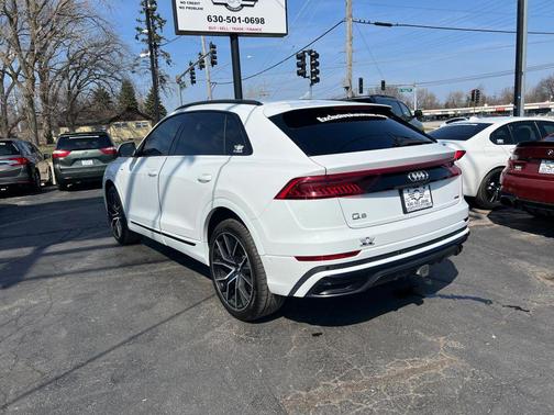 White 2019 Audi Q8 3.0T Premium Plus