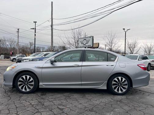 2017 Honda Accord Hybrid Touring