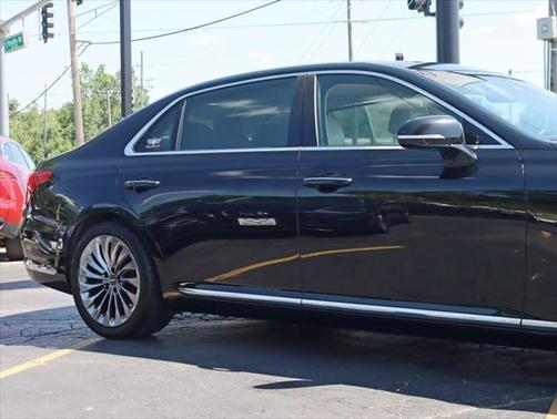 2017 Genesis G90 Premium