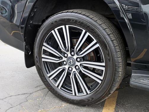 Black 2024 Lexus LX 600 Luxury