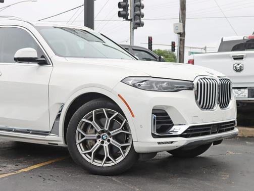 2019 BMW X7 xDrive50i