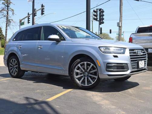 2019 Audi Q7 45 Premium Plus