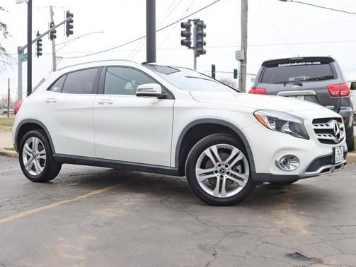 2018 Mercedes-Benz GLA 250 Base