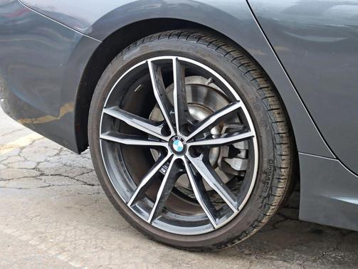 2021 BMW 330 i xDrive