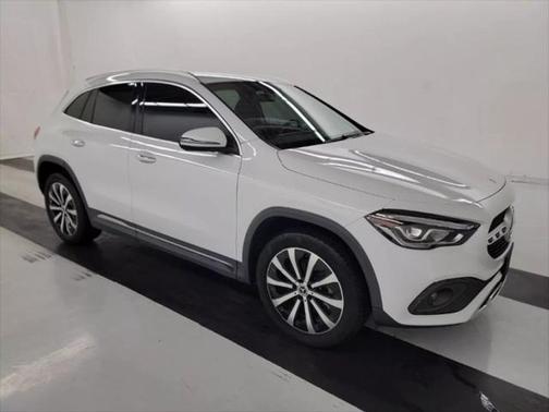 2021 Mercedes-Benz GLA 250 Base 4MATIC