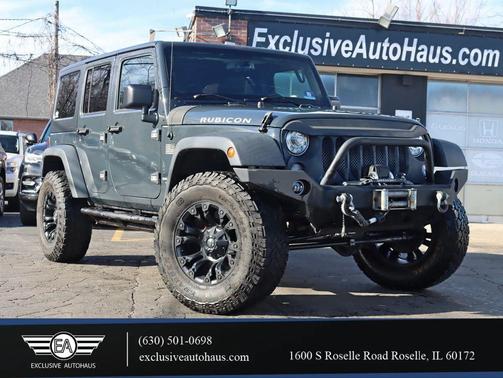 Gray 2017 Jeep Wrangler Unlimited Rubicon