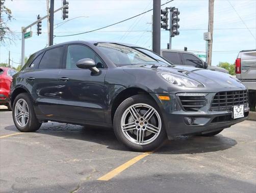 2017 Porsche Macan Base