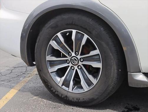 2017 Nissan Armada SL