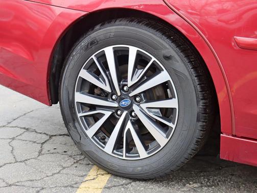 2018 Subaru Legacy Premium