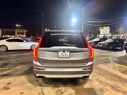 2016 Volvo XC90 T8 Inscription