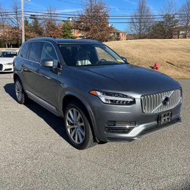 2016 Volvo XC90 T8 Inscription