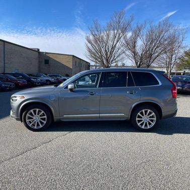 2016 Volvo XC90 T8 Inscription