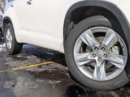 2015 Toyota Highlander Limited Platinum