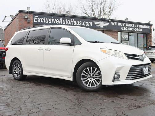 2020 Toyota Sienna XLE Premium