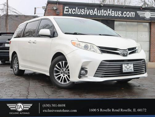 2020 Toyota Sienna XLE Premium
