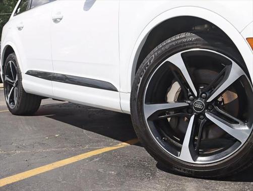 2019 Audi Q7 55 Prestige