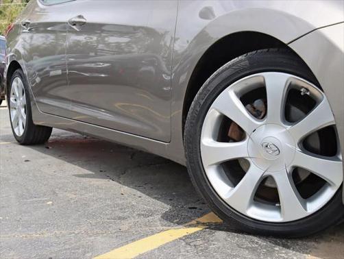 2012 Hyundai ELANTRA Limited