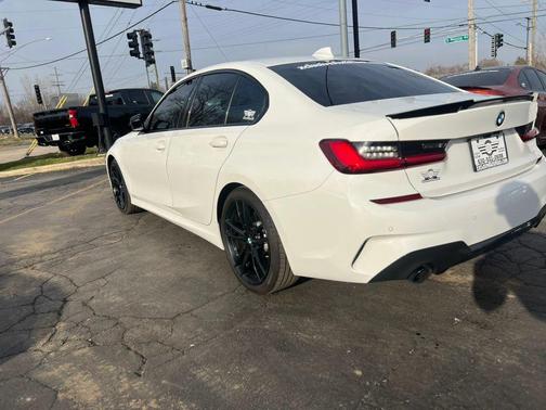 White 2021 BMW 330 i xDrive