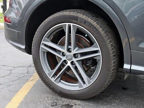 2018 Audi SQ5 3.0T Premium Plus