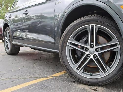 2018 Audi SQ5 3.0T Premium Plus