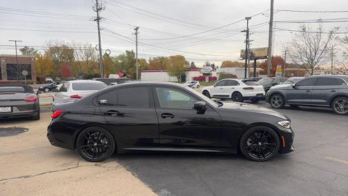 2020 BMW 330 i xDrive