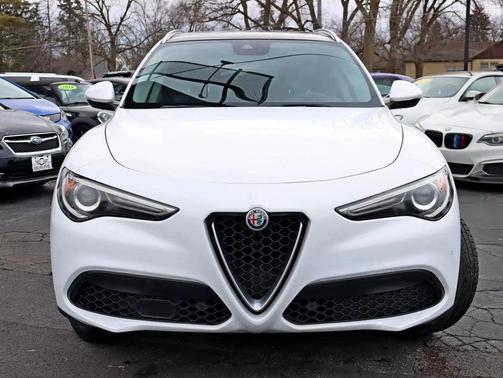 2018 Alfa Romeo Stelvio Ti Sport