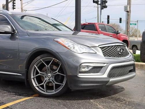 2016 INFINITI QX50 Base