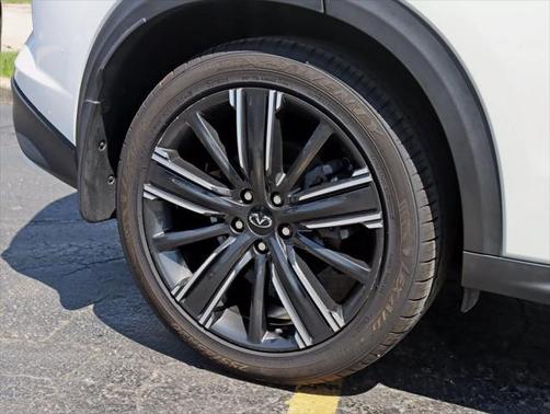 2021 INFINITI QX50 LUXE