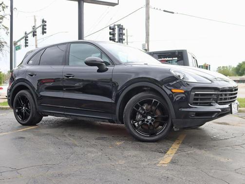 Black 2020 Porsche Cayenne Cayenne