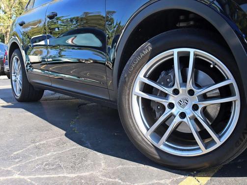 2020 Porsche Cayenne Cayenne