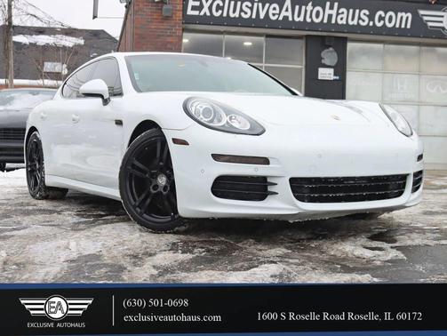 2015 Porsche Panamera 4