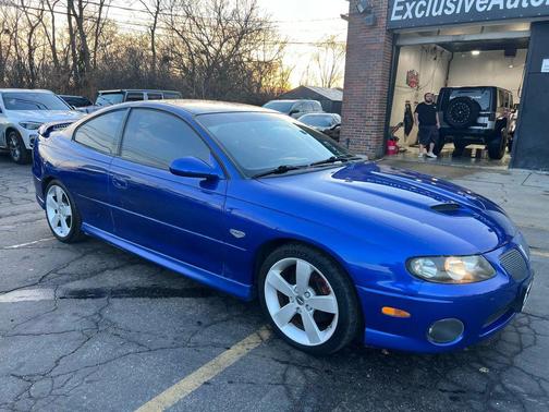 2006 Pontiac GTO Coupe 2D