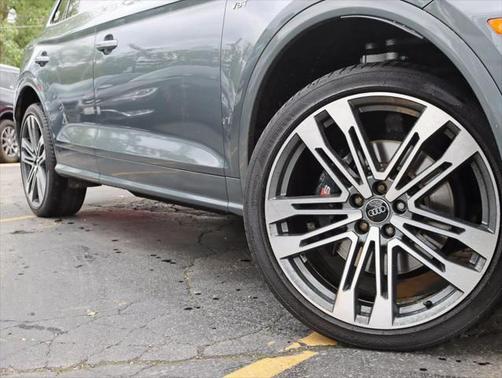 2018 Audi SQ5 3.0T Premium Plus