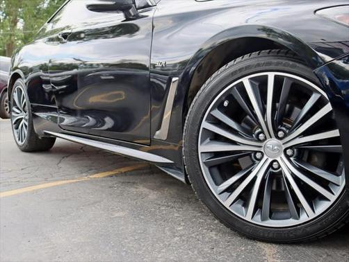 2017 INFINITI Q60 3.0T Premium