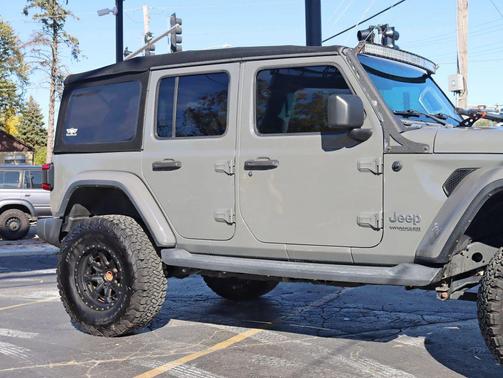2019 Jeep Wrangler Unlimited Sahara