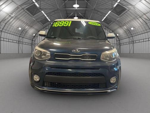 Mysterious Blue/White Roof 2018 Kia Soul +