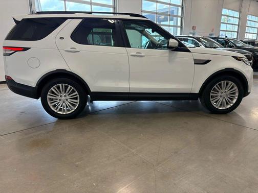2019 Land Rover Discovery SE