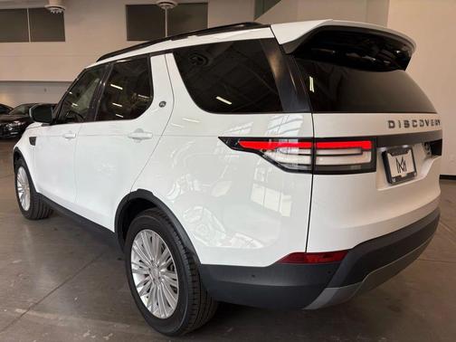 2019 Land Rover Discovery SE