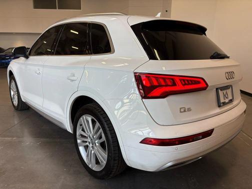 2019 Audi Q5 2.0T Premium Plus