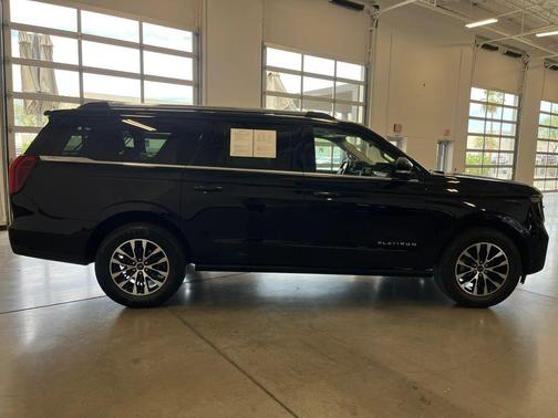 Black 2025 Ford Expedition Max Platinum