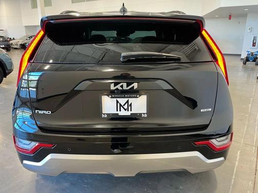 2023 Kia Niro Touring