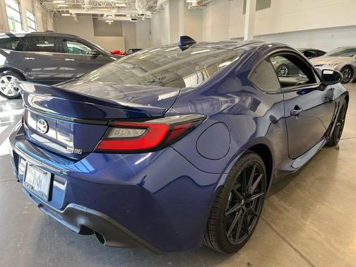 2023 Toyota GR86 Premium