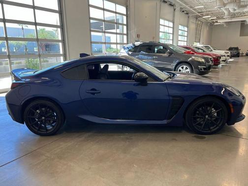 2023 Toyota GR86 Premium