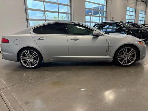 2011 Jaguar XF Supercharged