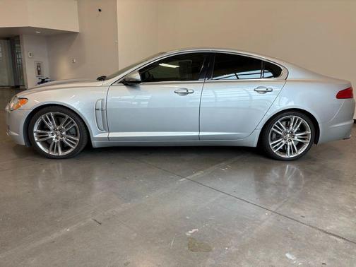 2011 Jaguar XF Supercharged