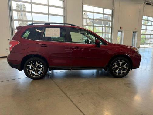 Venetian Red Pearl 2016 Subaru Forester 2.0XT Premium