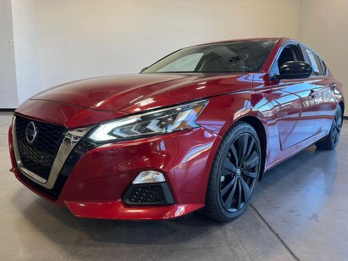 Scarlet Ember Tintcoat 2021 Nissan Altima SR FWD
