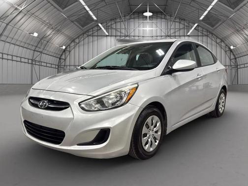 Ironman Silver Metallic 2017 Hyundai Accent SE
