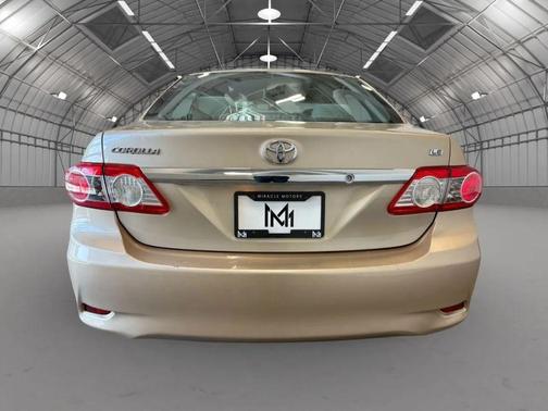 2013 Toyota Corolla LE